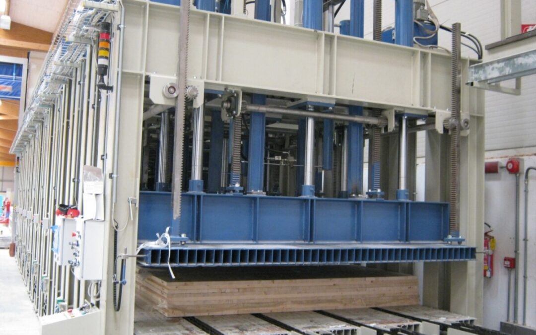 Linea produzione pannelli legno massiccio con tecnologia x-lam